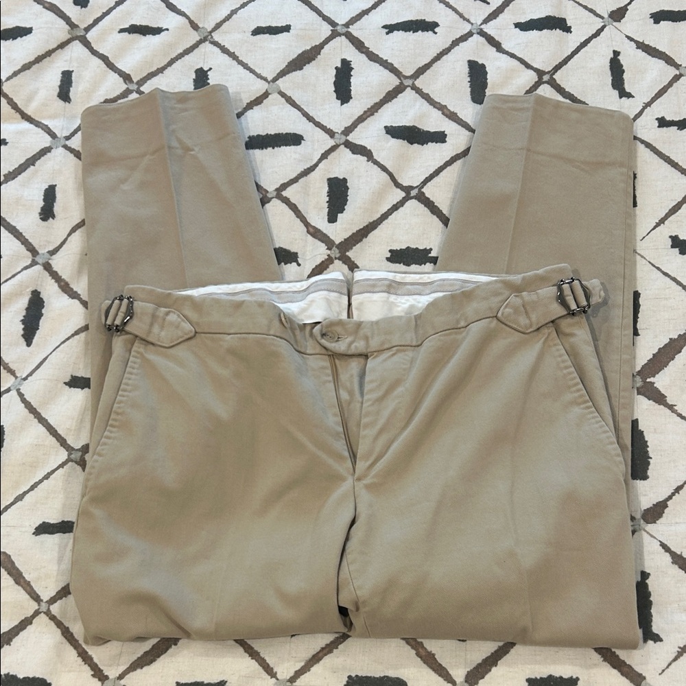 Men's Tailored Chino Pants in Khaki